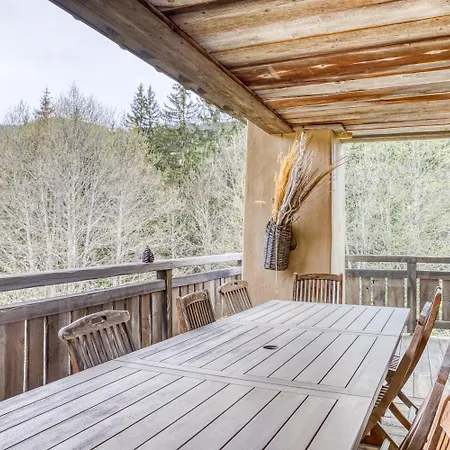 Chalet Magnifique Avec Piscine Et Sauna Megève