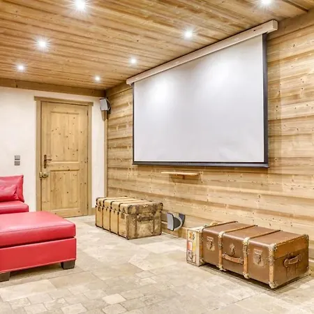 Magnifique Avec Piscine Et Sauna * Megève