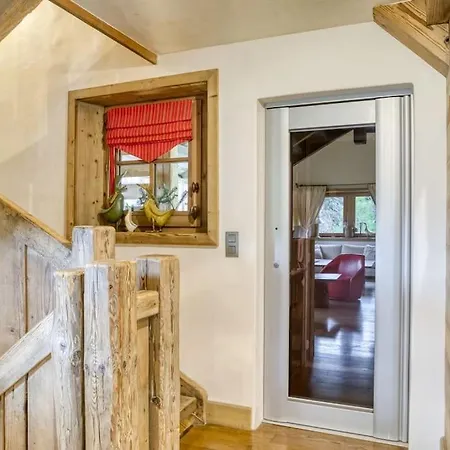 Chalet Magnifique Avec Piscine Et Sauna Megeve